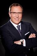 Dr. Carlo Mackrodt